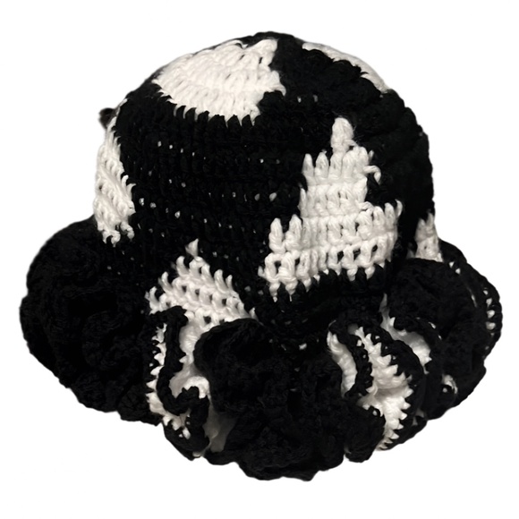 ThreadsByHannah Handmade Black and White Ruffle Hat - Picture 3 of 9